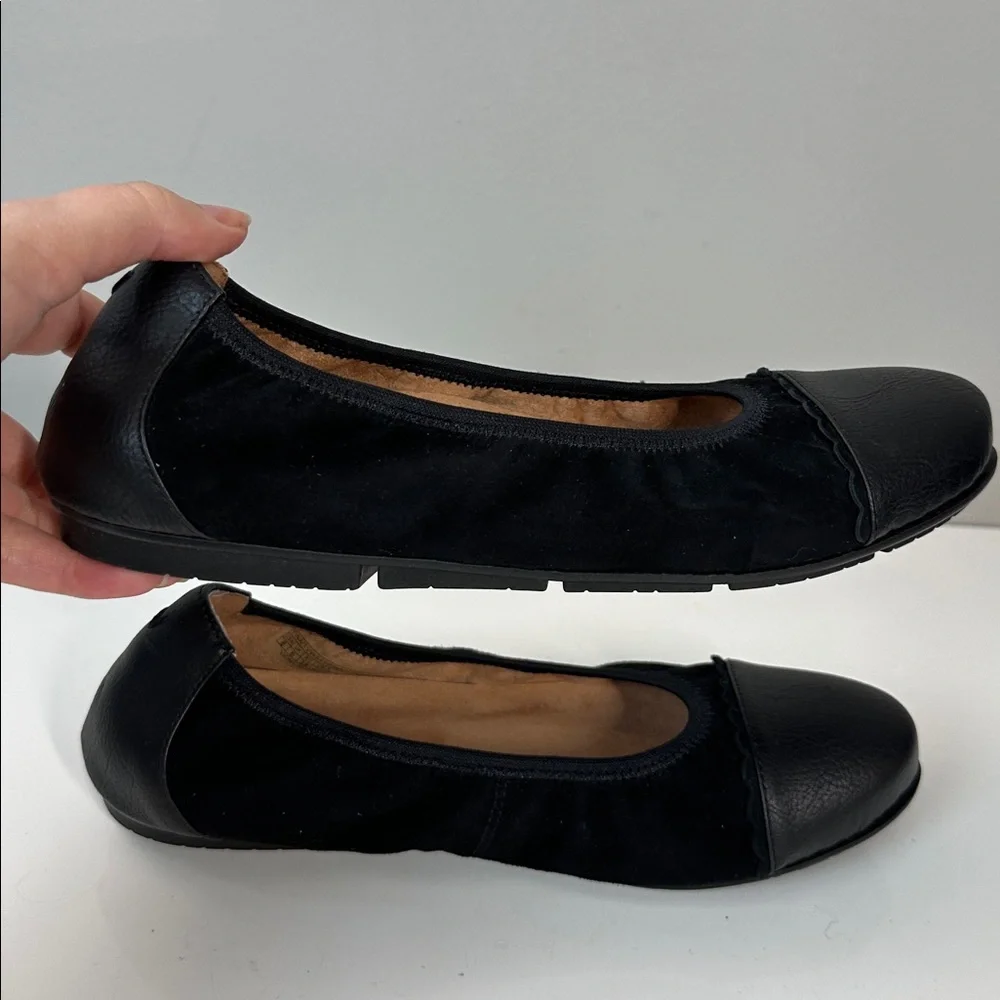 Vionic Prim‎ Tina Cap Toe Ballet Flats Black Size 8